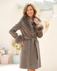 Taupe